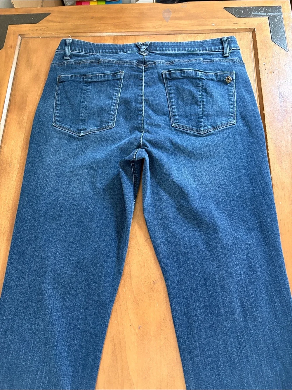 Democracy AbSolution Straight Jeans Size 14